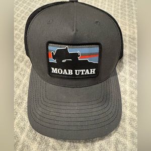 Moab Utah Richardson 112FP mesh hat